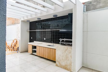 Apartamento à venda com 32m², 2 quartos e sem vagaÁrea comum - Churrasqueira