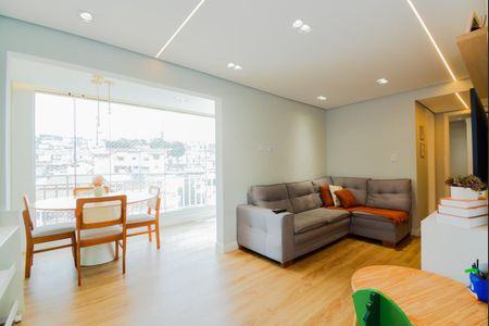 Apartamento à venda com 62m², 2 quartos e 1 vagaSala
