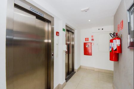 Apartamento à venda com 62m², 2 quartos e 1 vagaHall Social