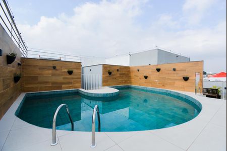 Apartamento à venda com 62m², 2 quartos e 1 vagaÁrea comum - Piscina