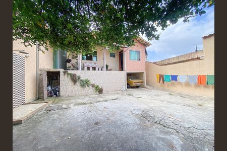Casa à venda com 3 quartos, 360m² em Itaipu, Contagem