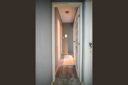 Corredor de apartamento para alugar com 3 quartos, 73m² em Jardim Santa Cruz (sacoma), São Paulo