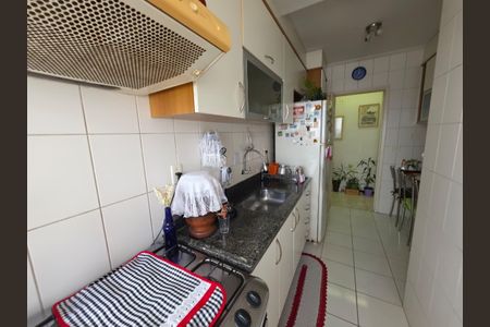 Cozinha de apartamento à venda com 2 quartos, 60m² em Vila Romana, São Paulo