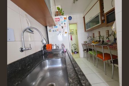 Apartamento à venda com 60m², 2 quartos e 1 vagaCozinha