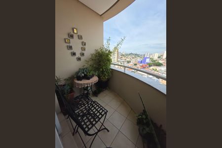 Apartamento à venda com 60m², 2 quartos e 1 vagaVaranda