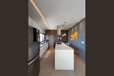 Cozinha de casa de condomínio à venda com 4 quartos, 387m² em Alphaville, Santana de Parnaíba
