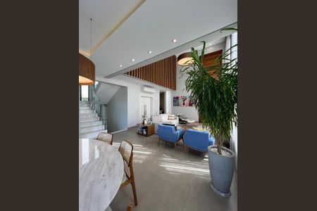 sala de casa de condomínio à venda com 4 quartos, 387m² em Alphaville, Santana de Parnaíba