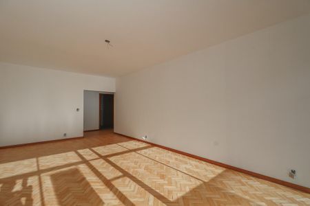 Apartamento para alugar com 167m², 3 quartos e 1 vagaSala