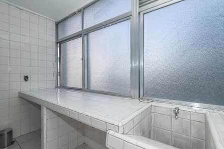 Apartamento para alugar com 167m², 3 quartos e 1 vagaÁrea de Serviço