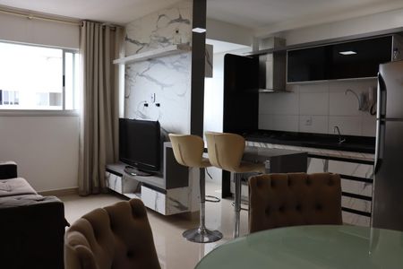 Apartamento à venda com 74m², 2 quartos e 1 vagasala