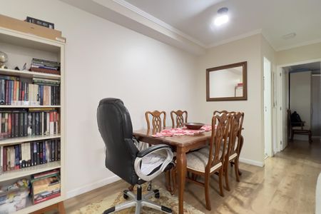 Apartamento à venda com 63m², 2 quartos e 1 vagaSala
