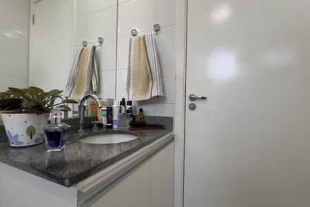 Apartamento à venda com 63m², 2 quartos e 1 vagaBanheiro da Suíte