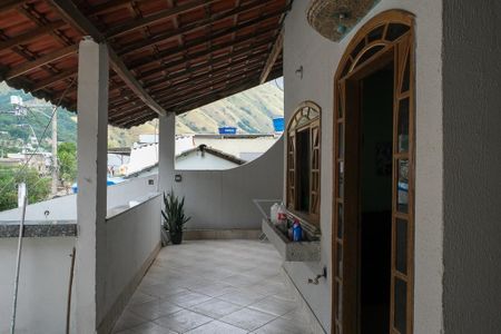 Casa para alugar com 100m², 3 quartos e 2 vagas Casa para alugar com 100m², 3 quartos e 2 vagasTerraço