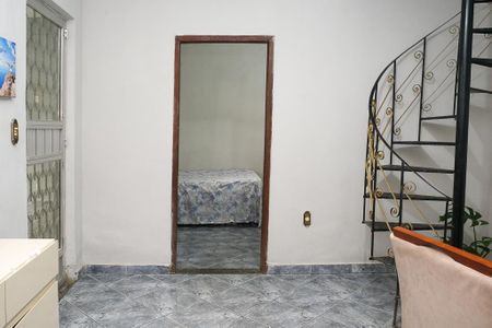 Sala de casa para alugar com 3 quartos, 100m² em Jardim Alvorada, Nova Iguaçu