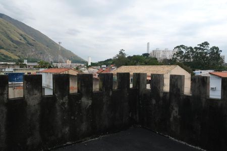 Casa para alugar com 100m², 3 quartos e 2 vagas Casa para alugar com 100m², 3 quartos e 2 vagasTerraço