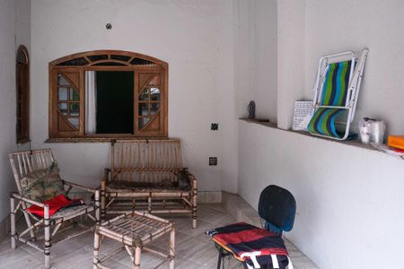 Casa para alugar com 100m², 3 quartos e 2 vagas Casa para alugar com 100m², 3 quartos e 2 vagasTerraço