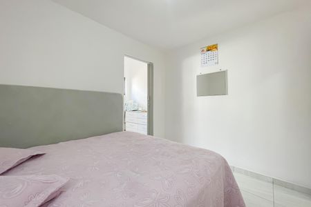 Casa à venda com 131m², 2 quartos e 2 vagas Casa à venda com 131m², 2 quartos e 2 vagasQuarto 2