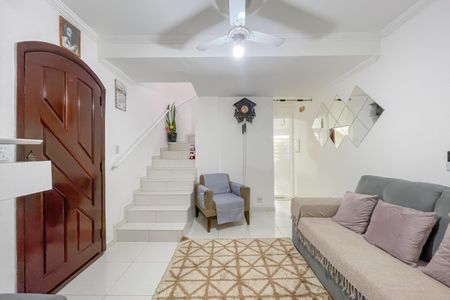 Sala de casa à venda com 2 quartos, 131m² em Cidade das Flores, Osasco