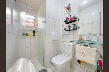 Casa à venda com 131m², 2 quartos e 2 vagas Casa à venda com 131m², 2 quartos e 2 vagasBanheiro