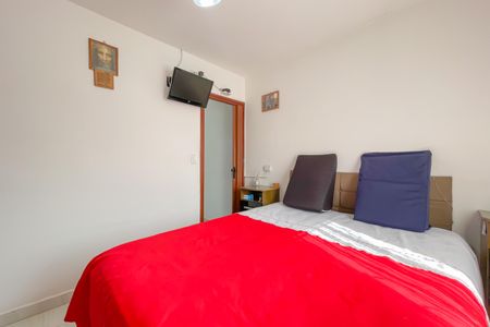 Casa à venda com 131m², 2 quartos e 2 vagas Casa à venda com 131m², 2 quartos e 2 vagasQuarto 1