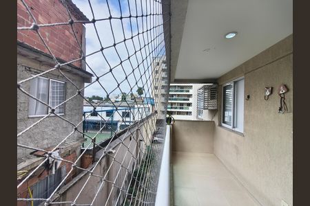 Apartamento à venda com 77m², 3 quartos e 1 vagavaranda -Sala
