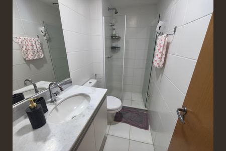 Apartamento à venda com 77m², 3 quartos e 1 vagaBanheiro Social