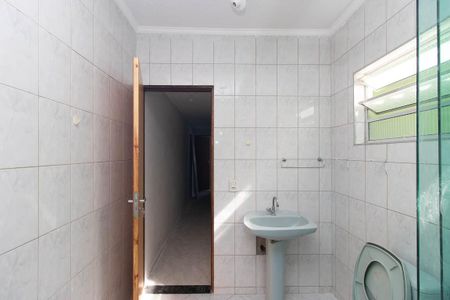 Casa para alugar com 125m², 2 quartos e sem vaga Casa para alugar com 125m², 2 quartos e sem vagaBanheiro