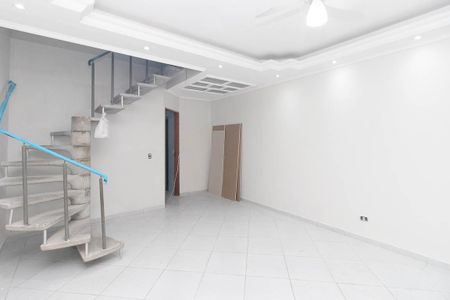 Casa para alugar com 125m², 2 quartos e sem vaga Casa para alugar com 125m², 2 quartos e sem vagaSala