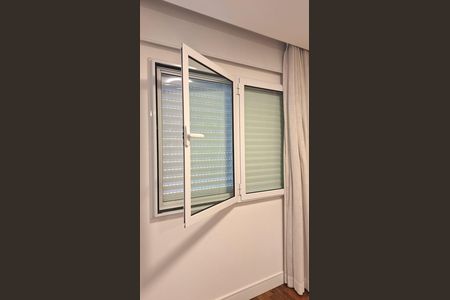 Apartamento para alugar com 110m², 3 quartos e 2 vagas Apartamento para alugar com 110m², 3 quartos e 2 vagasJanela Anti-Ruido