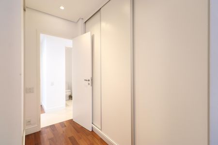 Apartamento para alugar com 110m², 3 quartos e 2 vagasArmários