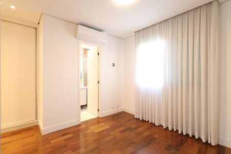 Apartamento para alugar com 110m², 3 quartos e 2 vagasSuite 2