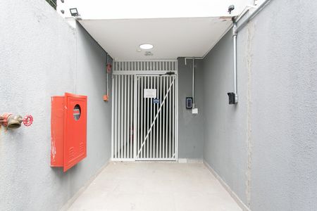 Apartamento à venda com 52m², 2 quartos e sem vagaÁrea comum / Entrada 