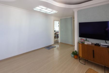 Apartamento para alugar com 70m², 2 quartos e 1 vagaSala