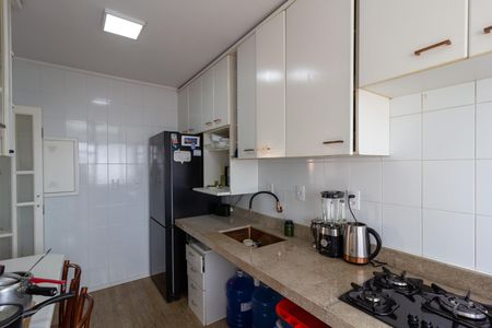 Apartamento para alugar com 70m², 2 quartos e 1 vagaCozinha