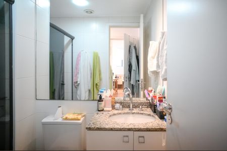 Apartamento à venda com 69m², 2 quartos e 1 vaga Apartamento à venda com 69m², 2 quartos e 1 vagaBanheiro Quarto 2 - Suite