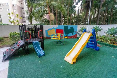 Apartamento à venda com 92m², 3 quartos e 2 vagasÁrea comum - Playground