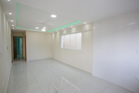 Sala de casa para alugar com 2 quartos, 100m² em Pechincha, Rio de Janeiro