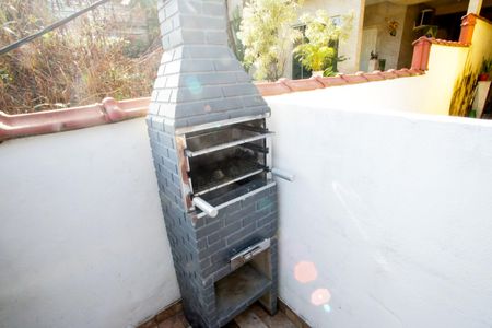 Casa para alugar com 100m², 2 quartos e 1 vagaVaranda