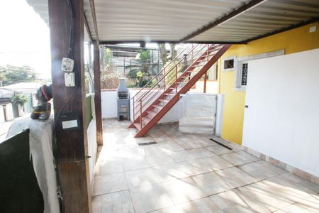Casa para alugar com 100m², 2 quartos e 1 vagaVaranda