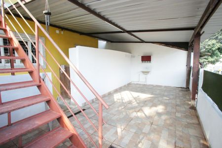 Casa para alugar com 100m², 2 quartos e 1 vagaVaranda