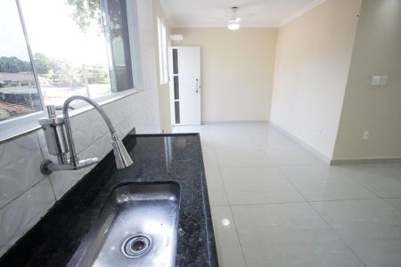 Casa para alugar com 100m², 2 quartos e 1 vagaCozinha