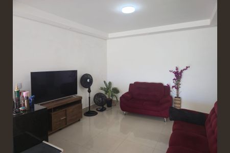 Sala de kitnet/studio para alugar com 2 quartos, 92m² em Jardim Presidente Dutra , Guarulhos