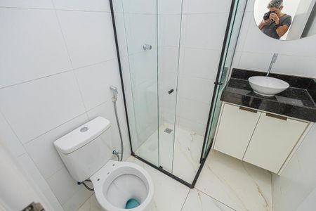 Casa de condomínio à venda com 130m², 2 quartos e 2 vagas Casa de condomínio à venda com 130m², 2 quartos e 2 vagassuite