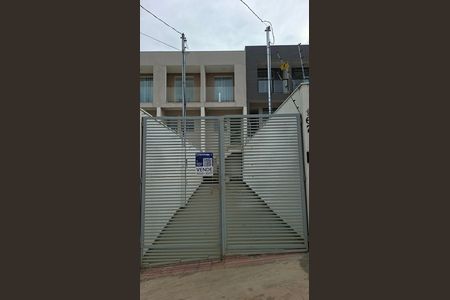 Casa de condomínio à venda com 130m², 2 quartos e 2 vagas Casa de condomínio à venda com 130m², 2 quartos e 2 vagasFachada / placa: LSVN 60