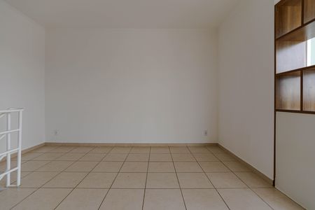 Apartamento para alugar com 125m², 2 quartos e 1 vaga Apartamento para alugar com 125m², 2 quartos e 1 vagaLiving