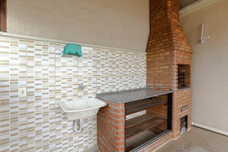 Apartamento para alugar com 125m², 2 quartos e 1 vaga Apartamento para alugar com 125m², 2 quartos e 1 vagaChurrasqueira