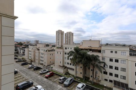 Apartamento para alugar com 125m², 2 quartos e 1 vaga Apartamento para alugar com 125m², 2 quartos e 1 vagaVista - Área de Serviço