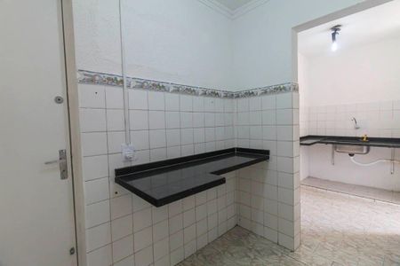 Apartamento à venda com 45m², 2 quartos e 1 vaga Apartamento à venda com 45m², 2 quartos e 1 vagaCozinha