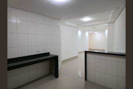 Studio para alugar com 112m², 2 quartos e 1 vaga Studio para alugar com 112m², 2 quartos e 1 vagaCozinha
