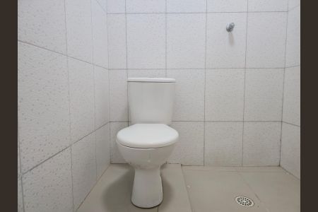 Studio para alugar com 112m², 2 quartos e 1 vaga Studio para alugar com 112m², 2 quartos e 1 vagaBanheiro da Suíte
